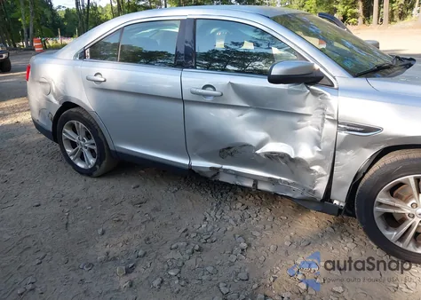 2015 Ford Taurus Sel z USA, uszkodzony, nr VIN 1FAHP2E88FG138657